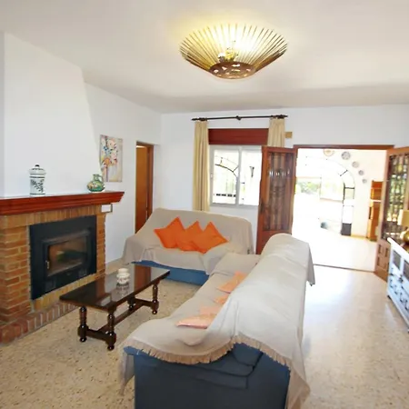 Coello - Charming, Spanish Style In * ベニッサ