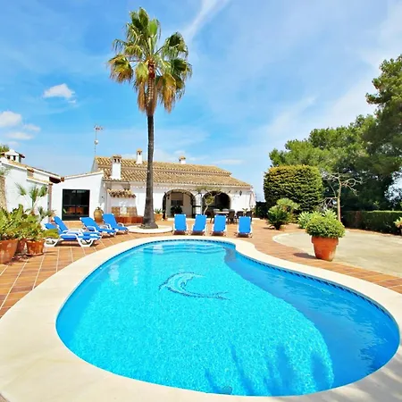 Coello - Charming, Spanish Style In ヴィラ